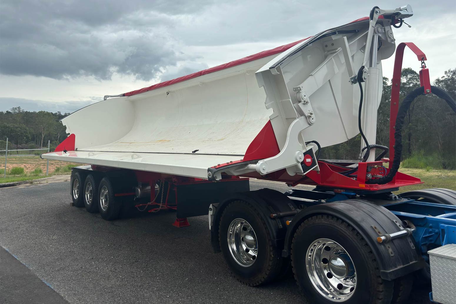 Side Tipper